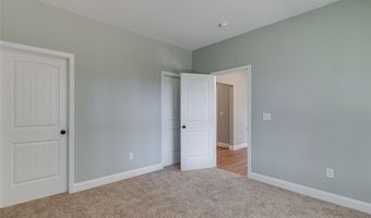 104 Pawleys Ct, Anderson, SC 29625