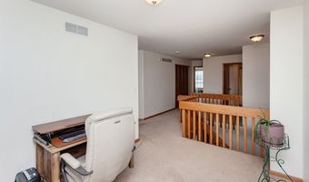 2815 Ashland Ct, Altoona, IA 50009