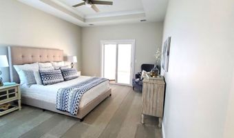 318 W Boxthorn Dr, Andover, KS 67002