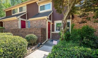 69 Country Place Ct, Alpharetta, GA 30005