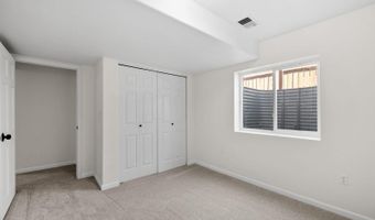 327 CODY St, Cheyenne, WY 82009