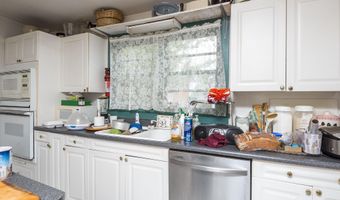 210 NE Valley St, Abingdon, VA 24210