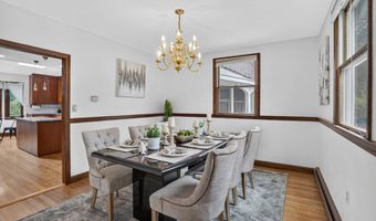 8 Marion Ave, Andover, MA 01810