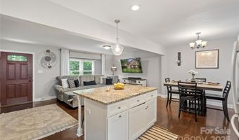 1914 Bonnie Ln, Charlotte, NC 28213