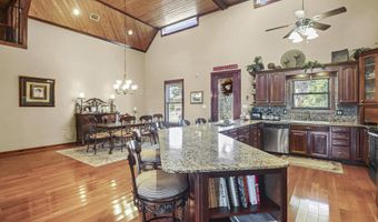 10452 Riviere Vue Dr, Biloxi, MS 39532