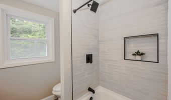 157 Hooksett Rd, Auburn, NH 03032