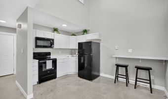1212 10th Ave NW, Altoona, IA 50009