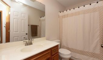 14387 Embassy Way, Apple Valley, MN 55124