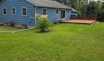 39 Juniper Dr, Hopkinton, RI 02804