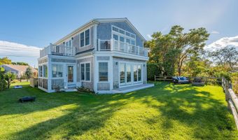 71 Sunset Ln, Barnstable, MA 02630