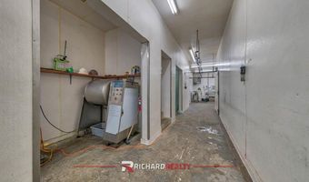 45 E Main St, Byron, WY 82412