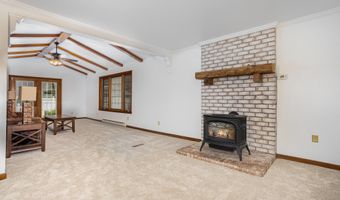 247 MILLER Rd, Akron, PA 17501