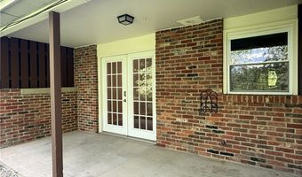 4440 Laurel Oak Dr, Allison Park, PA 15101