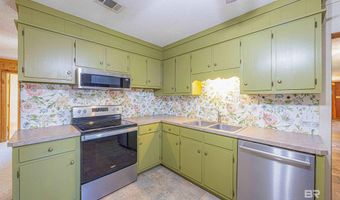 43101 Brown Rd, Bay Minette, AL 36507