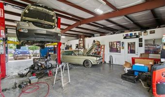 24 Hardwood Ridge Pkwy, Adairsville, GA 30103