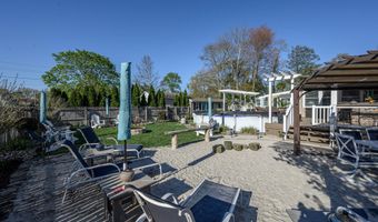 293 Louis Ave, Bayville, NJ 08721