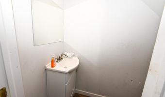 3629 WHITEHALL Ln, Philadelphia, PA 19114