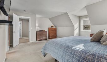 9 Mosher Dr, Brookline, NH 03033