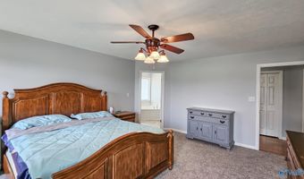 15729 Lapington Rd, Athens, AL 35614