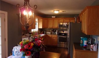 1420 Elm St, Altus, AR 72821