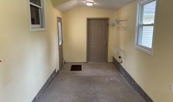 2894 Park, Adrian, MI 49221