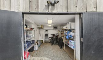 9 Ocean Ln, Amagansett, NY 11930
