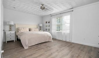 3560 Diamond Hill Rd, Cumberland, RI 02864