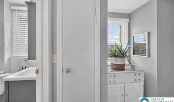 1920 Fairmont St, Allentown, PA 18109