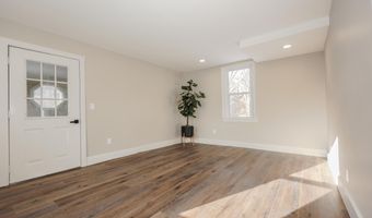 16 Church St, Belmont, NH 03220