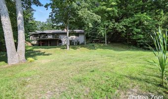 8300 Arapaho Trl SE, Alto, MI 49302