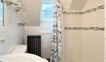 2812 Ogden Pl, Utica, NY 13501