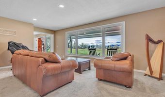 1296 Aspen St, Broomfield, CO 80020