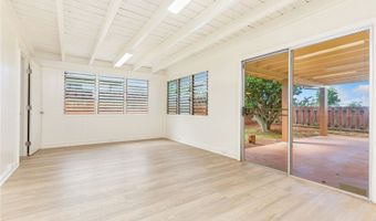 1645 Palamoi St, Pearl City, HI 96782