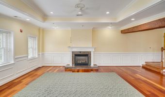 100 N UNION St A, Alexandria, VA 22314