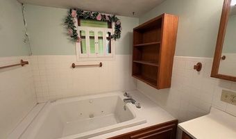 413 N 5th St, Arkansas City, KS 67005