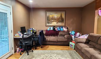10 Ridgewood Dr, Augusta, ME 04330