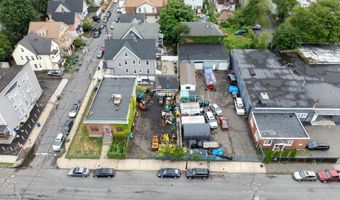 1346 1326 Kossuth St, Bridgeport, CT 06608