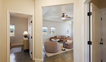 1609 W Uvalde, Alpine, TX 79830