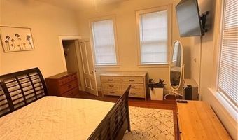 34 Farewell St 3, Newport, RI 02840