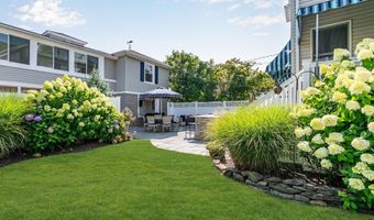 327 Sylvania Ave, Avon By The Sea, NJ 07717