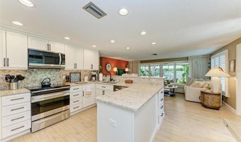136 CRESCENT Dr, Anna Maria, FL 34216