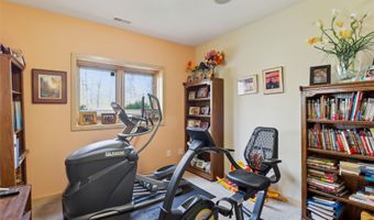 1201 Oakwood Dr, Polk City, IA 50226