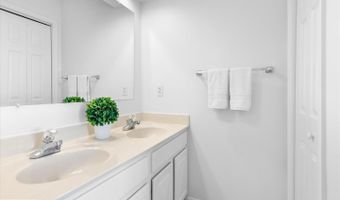 195 LAKESIDE Dr, Lewes, DE 19958