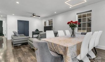 215 E Oakview Rd, Asheville, NC 28806