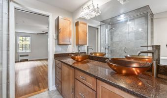 60 Wedgewood Rd, Auburn, ME 04210