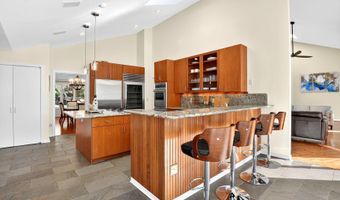 9209 VENDOME Dr, Bethesda, MD 20817