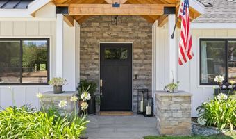 25812 Willow Ln, Escondido, CA 92026
