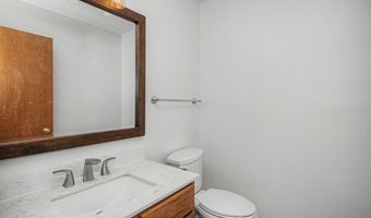 4529 Webster St, Ames, IA 50014