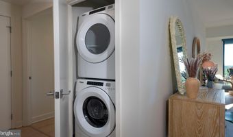 4710 ELM St 2B-W-0202, Bethesda, MD 20814
