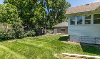 1412 Court St, Adel, IA 50003